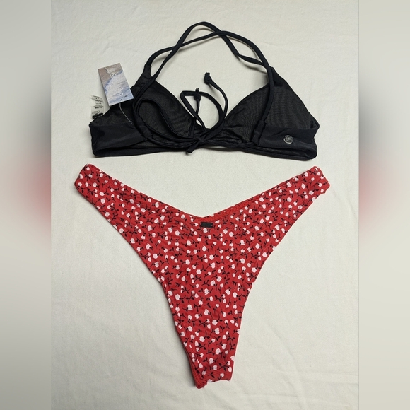 2/$25-Tropik Cheeky High Leg Bottoms & Skinny Dip Strappy Bikini Top Size S NWT - Picture 6 of 11